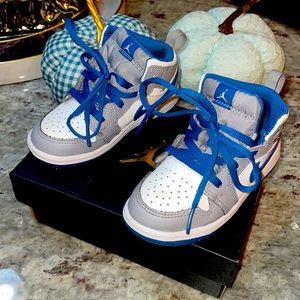 Air Jordan 1 ❤️‍🔥❤️‍🔥 Exclusive Color❤️‍🔥❤️‍🔥 Sold Out Everywhere ‼️